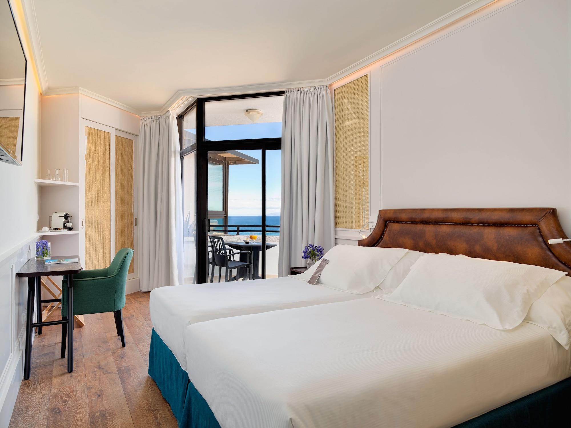 H10 Conquistador Playa de las Americas (Tenerife)